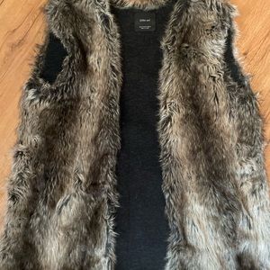 Zara oversized faux fur vest